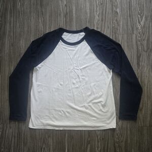 Women's White and Blue Raglan Shirt